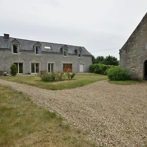 Bed & Breakfast Domaine Uraveni, Theix